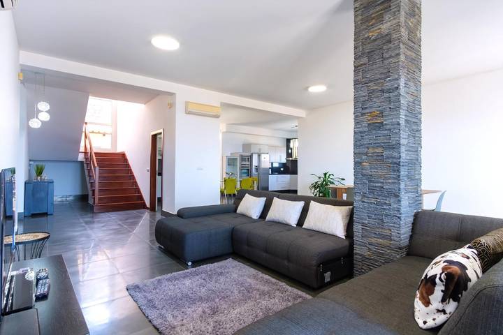 Location de vacances pour 8 personnes, avec Balcon et Terrasse à São Gonçalo - 3