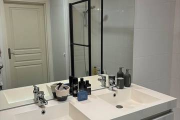 Appartement De Vacances pour 6 Personnes dans Suresnes, Hauts-de-Seine, Photo 3