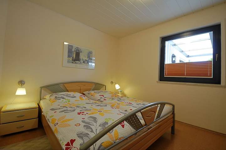 Ferienhaus für 3 Personen, mit Garten in Burgtiefe - 2