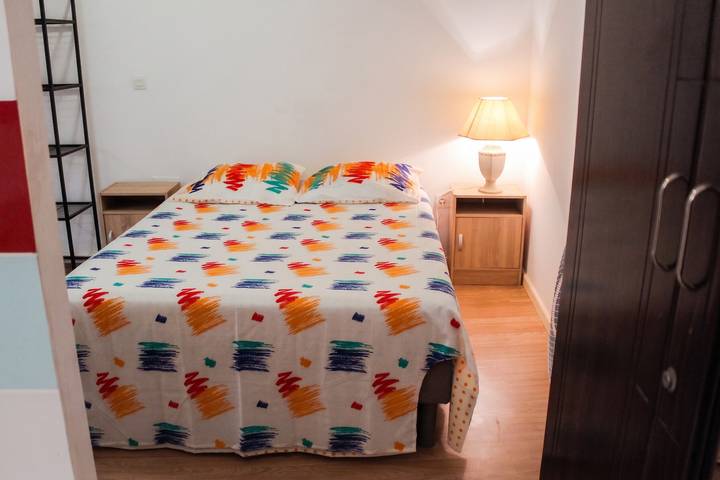 Geheel appartement, Ruim appartement in Mindelo met uitzicht in Ilhas de Barlavento, São Vicente