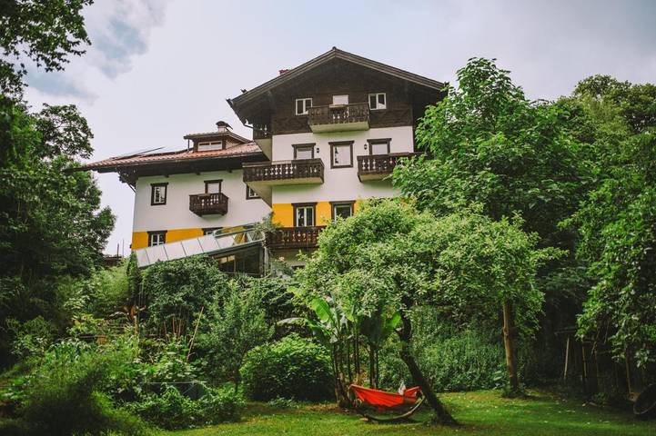 Hôtel pour 3 personnes, avec jardin ainsi que balcon et vue