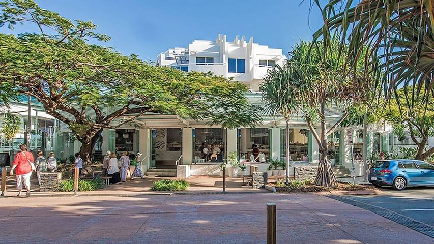 Holiday home for 8 people, with garden and balcony in Noosa Heads