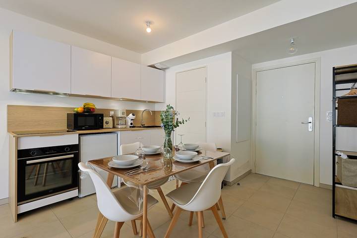 Apartamento entero, Le Lavandou - Proche Plage in Le Lavandou, Costa mediterránea (Francia)