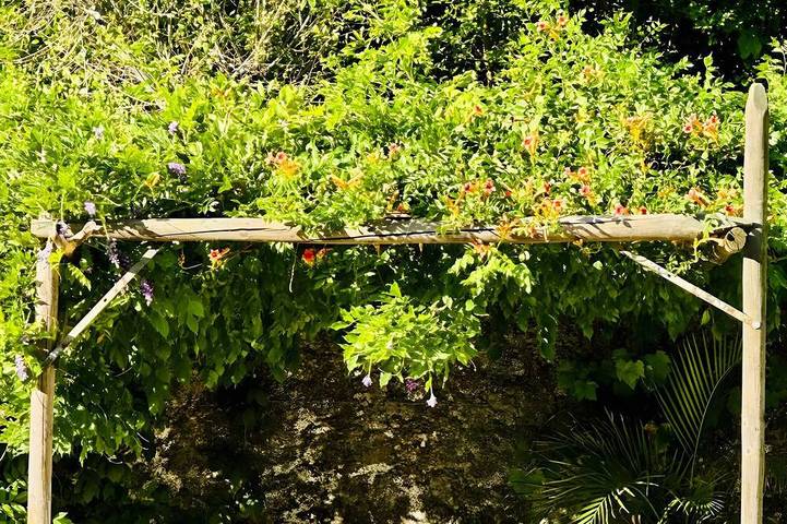 Casa rural para 4 personas, con jardín y balcón, Se admiten mascotas en Jimena de la Frontera