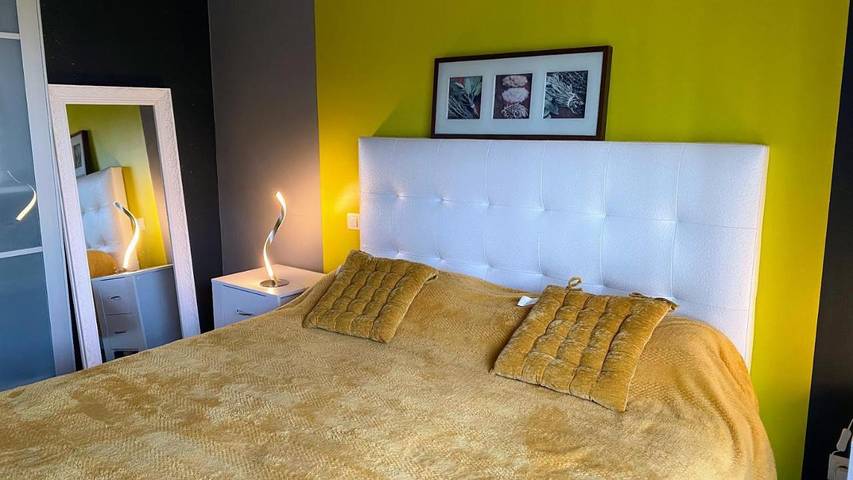 Location de vacances pour 2 personnes, avec balcon et vue à Néant-sur-Yvel - 4