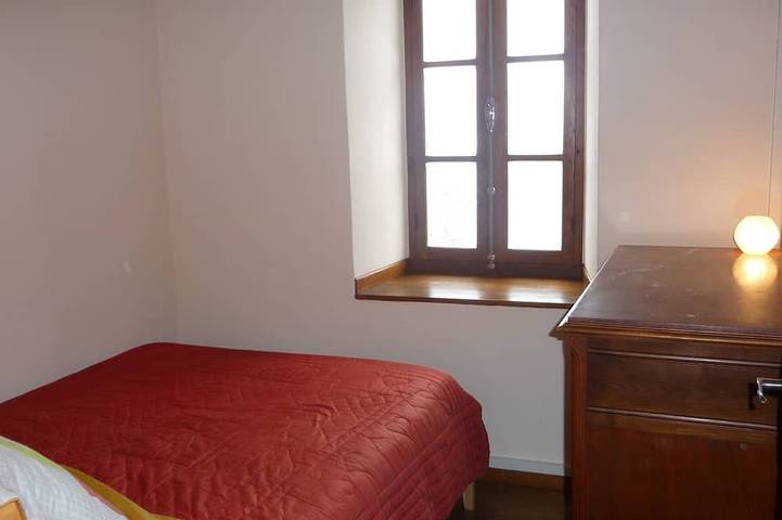 Location de vacances pour 8 personnes, avec jardin à Biert - 4