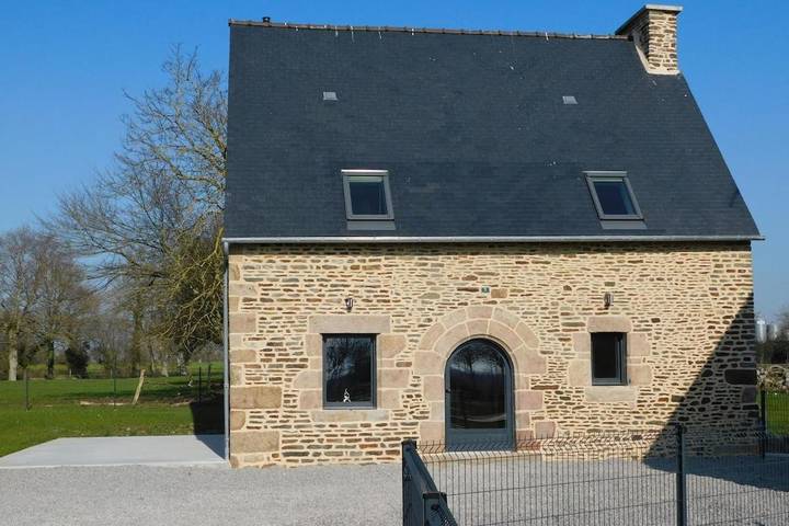 Maison de vacances pour 6 personnes, avec Terrasse et Jardin à Pontorson