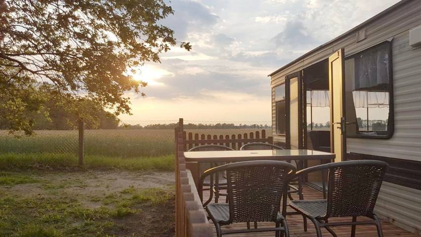 Ferienwohnung für 4 Personen, mit Terrasse und Garten sowie Ausblick