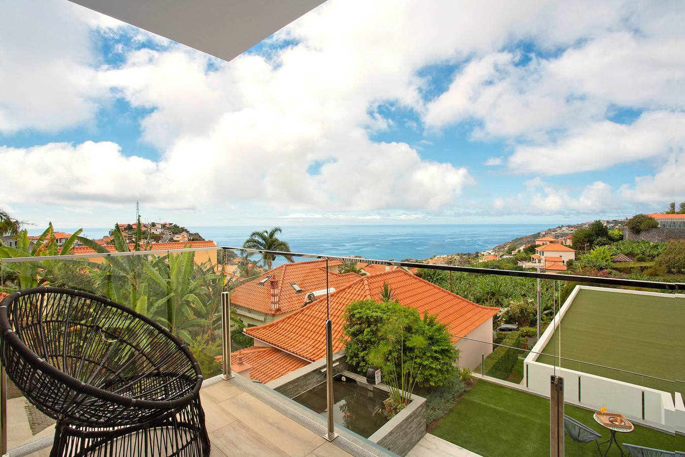 Villa 'Jolie' con vistas al mar, Wi-Fi y aire acondicionado in Pináculo, Ponta do Sol