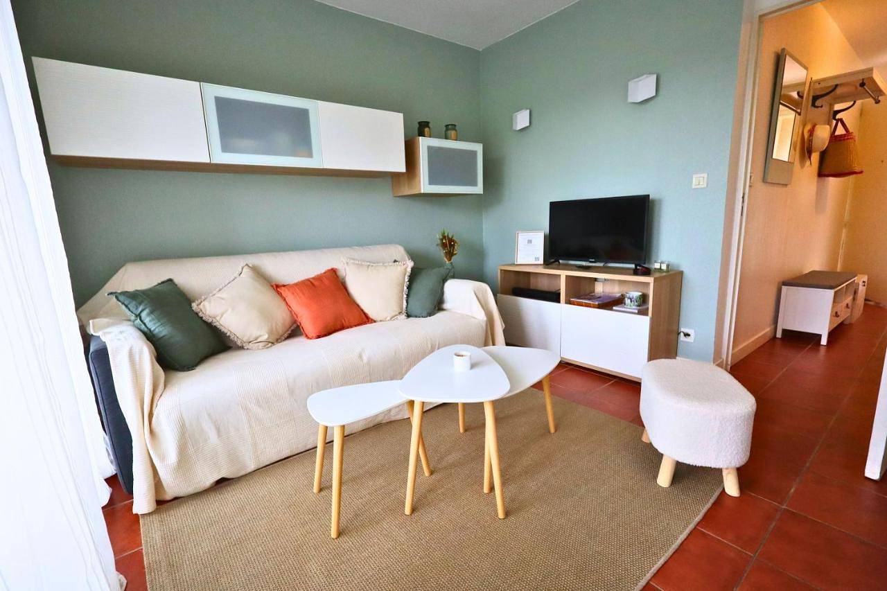 Appartement entier, Le Clos des Vignes - wifi piscine terrasse clim in Sainte-Cécile-les-Vignes, Vaucluse