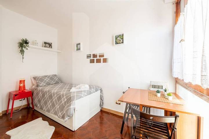 Homiday - Gelsomino Un min[Ospedale][Aeroporto-Free Parking] in Pisa, Riviera Toscana