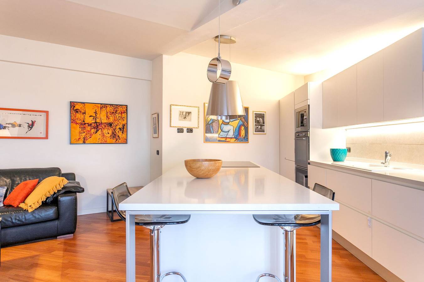 Hel leilighet, Ferrucci Luxury 3 Bedrooms in Milano, Provinsen Milano
