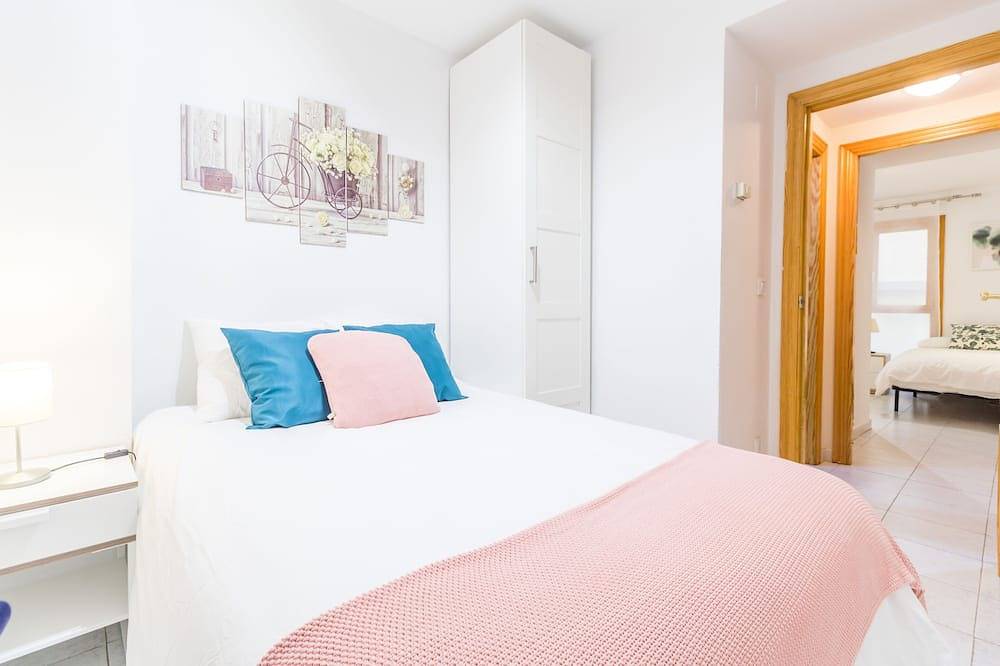 Entire apartment, Acogedor Piso en el Centro. A 200m del Pilar in Saragossa, Saragossa Province