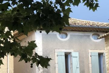 Location de vacances pour 8 personnes, avec balcon et jacuzzi à Venterol