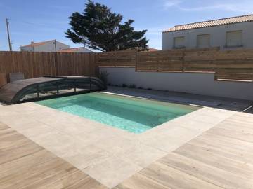Gîte pour 10 personnes, avec terrasse ainsi que jardin et piscine à Bretignolles-sur-Mer