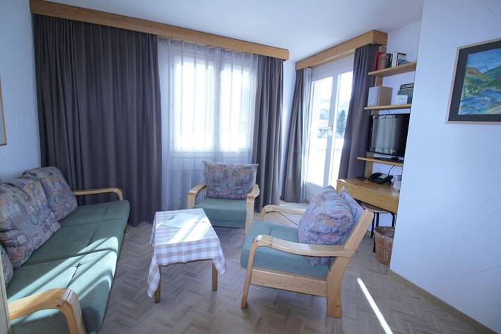 Ferienwohnung für 4 Personen, mit Garten und Sauna in Sils im Engadin/Segl