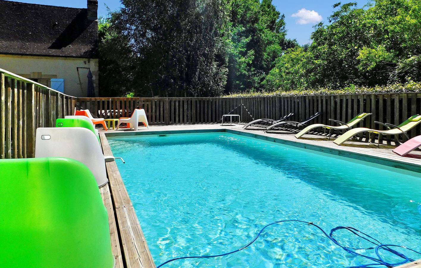 Appartement confortable avec piscine et parking, à 2 km de Prats-de-Carlux in Prats-de-Carlux, Périgord Noir