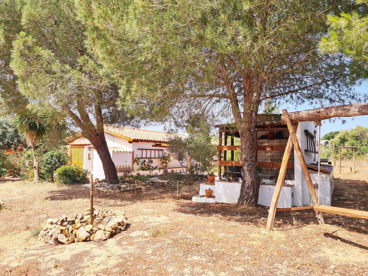 Refuge rural près de Lagos – Jardin privé – Idéal familles – Animaux acceptés in Bensafrim, Bensafrim e Barão de São João