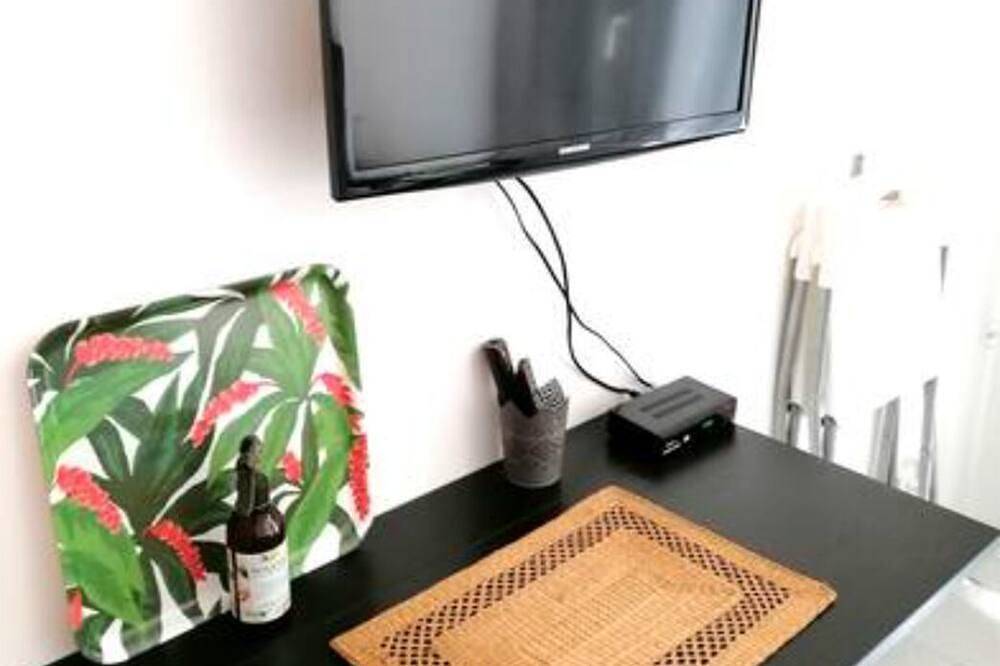 Apartamento entero, Le petit nid du Lez\" studio  in Prades-le-Lez, Region de Montpellier