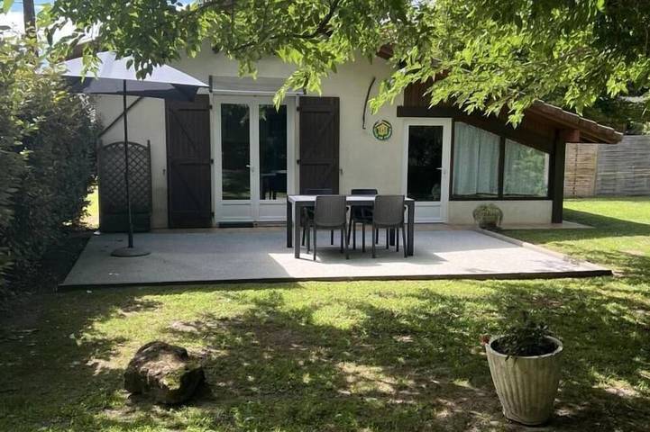 Location de vacances pour 4 personnes, avec Balcon et Jardin à Saint-Perdon