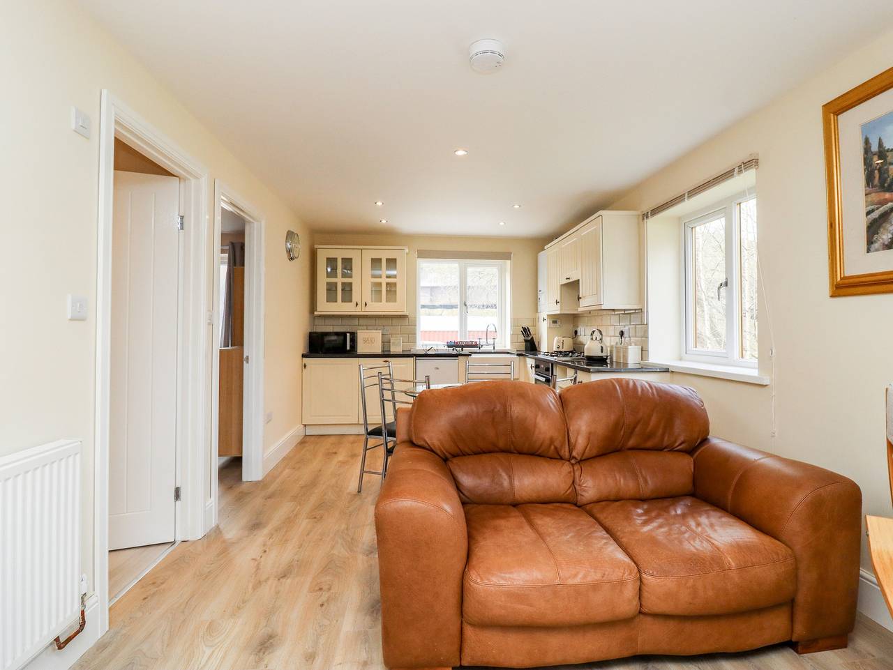 Entire apartment, Canal View in West Yorkshire
