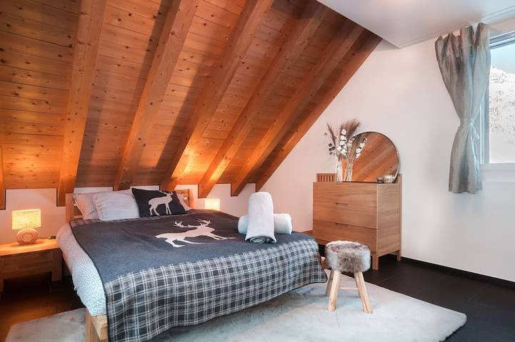 Gîte pour 10 personnes, avec balcon ainsi que sauna et jacuzzi, animaux acceptés à Andermatt - 2