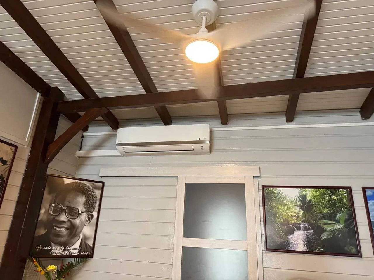 Encantadora Casa en Fort-de-France con Servicios Modernos in Martinica