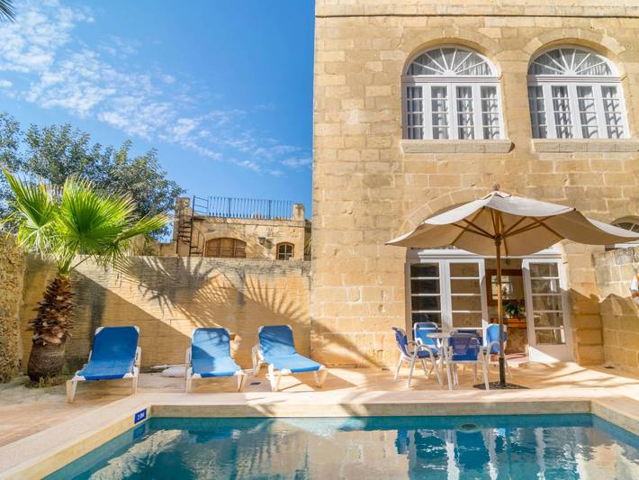 Chalet para 5 personas, con piscina - 1