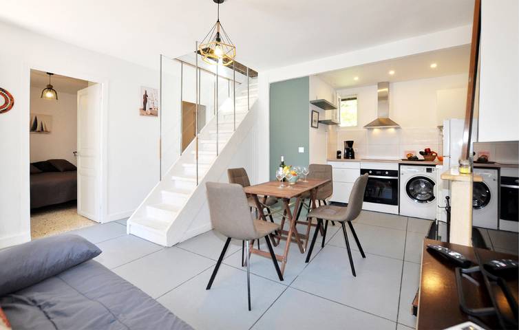 Location de vacances pour 6 personnes, avec jardin et terrasse à Bizanet - 2