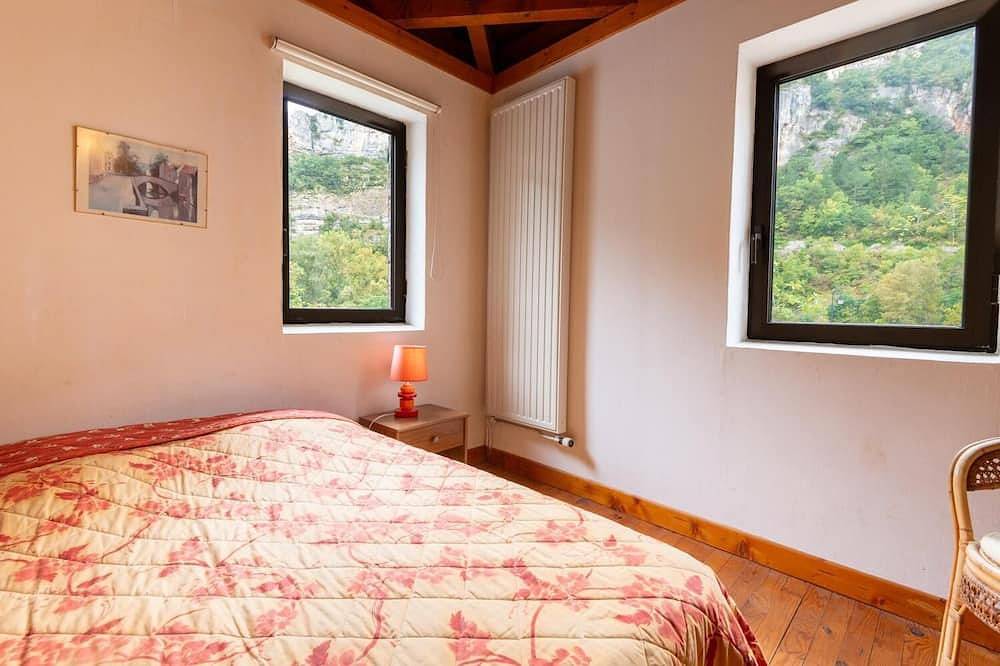 Mgt053 - Appartement \"La Tour\" 2/4 Pers à Sainte Enimie in Gorges du Tarn Causses, Cevenas