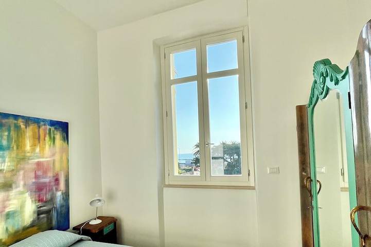 Apartment in Art Nouveau villa completely renovated waterfront center in Grottammare, Grottammare und Umgebung