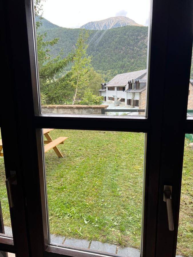 Gîte pour 4 personnes, avec jardin et vue à Espot - 3