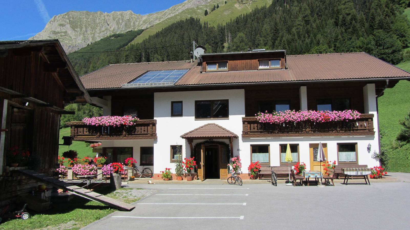 Apartamento vacacional entero, Ferienwohnung mit 3 Schlafzimmern in Bschlabs, Pfafflar