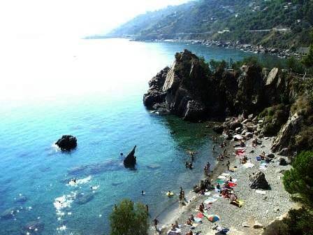 Vakantiewoning voor 4 personen, met uitzicht en terras, kindvriendelijk in Cefalù