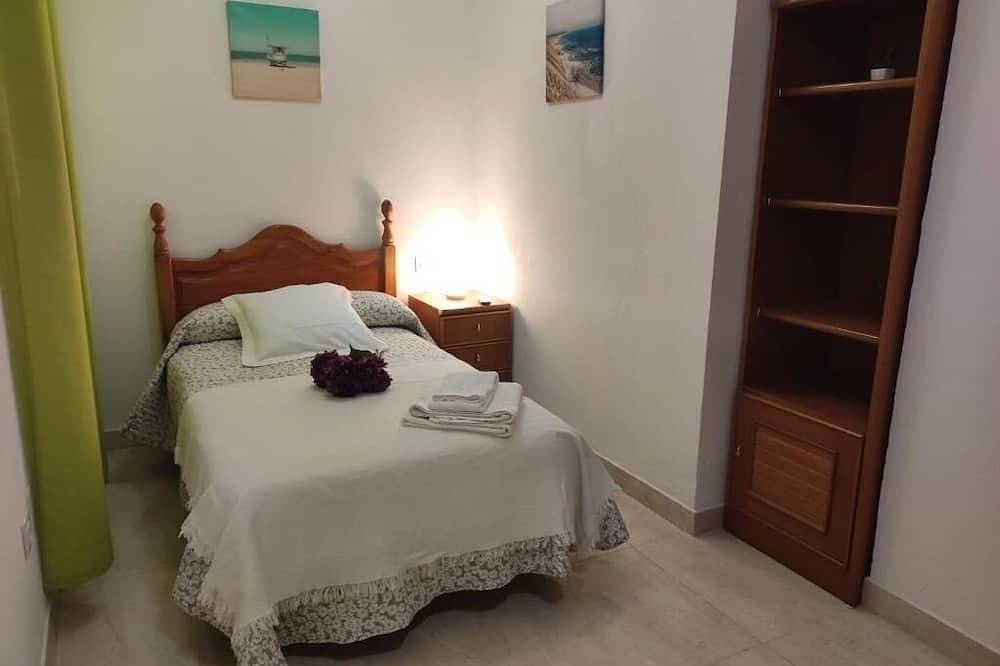 Entire apartment, Charming apartment in the heart of Arjonilla. in Arjonilla, Jaén Province