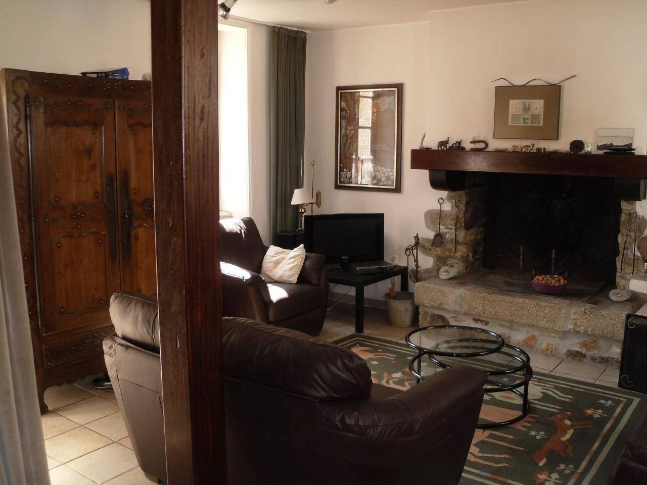 Küstennahes, bretonisches Ferienhaus mit Kamin in Plouguerneau, Région de Brest