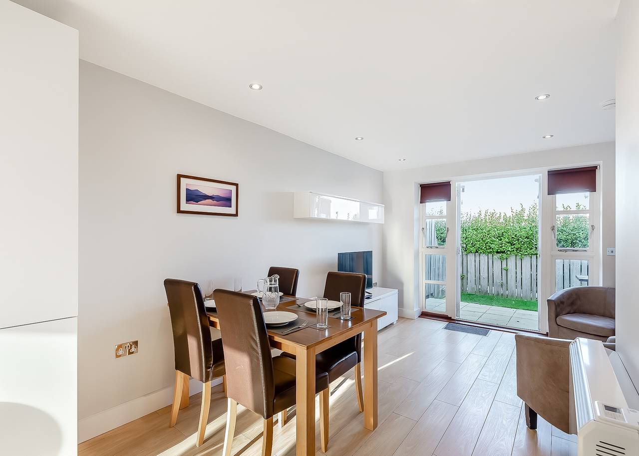 Bay Retreat Villa (sleeps 6) in Cornwall