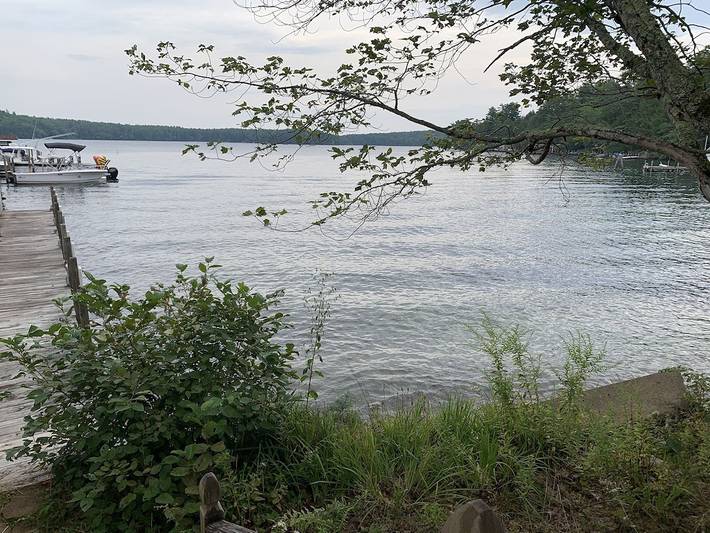 Cabin for 6 people, with terrace in Lake Winnipesaukee