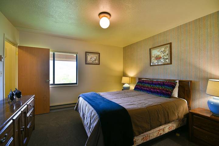 Ferienwohnung für 8 Personen, mit Pool und Sauna sowie Whirlpool und Balkon - 1