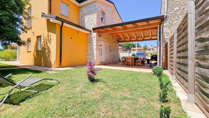 Ferienhaus für 8 Personen, mit Garten und Terrasse, mit Haustier - 1