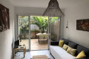 Gîte pour 4 personnes, avec jardin dans Plage du Pin de Galle