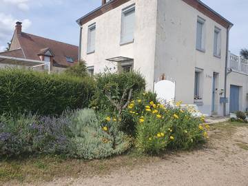 Gîte pour 4 personnes, avec jardin et terrasse à Saint-Père-sur-Loire
