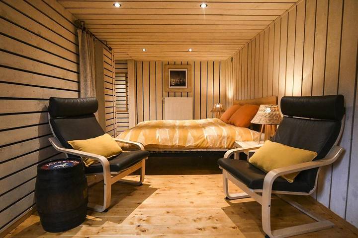 Location de vacances pour 2 personnes, avec terrasse et jardin à Saint-Hubert - 3