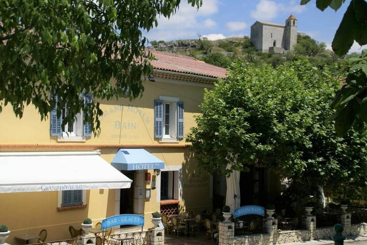 Hôtel pour 3 personnes, avec jardin et terrasse, animaux acceptés à Comps-sur-Artuby