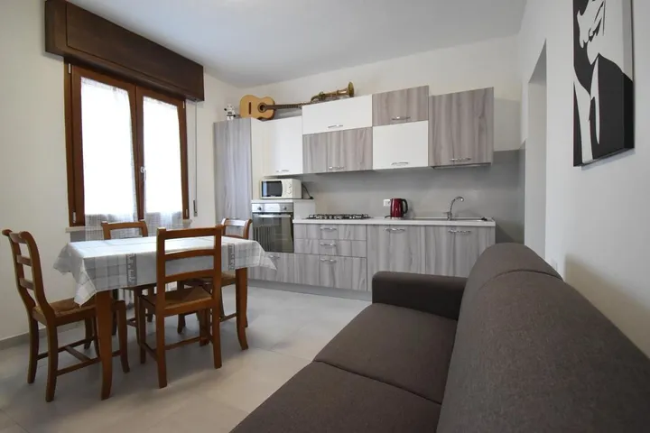 Ferienhaus für 8 Personen, mit Garten und Ausblick - 1