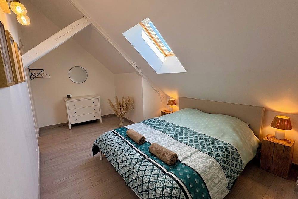 Entire apartment, Le cocon des Quais, Le cocon des Quais - downtown Auxerre in Auxerre, Auxerre region