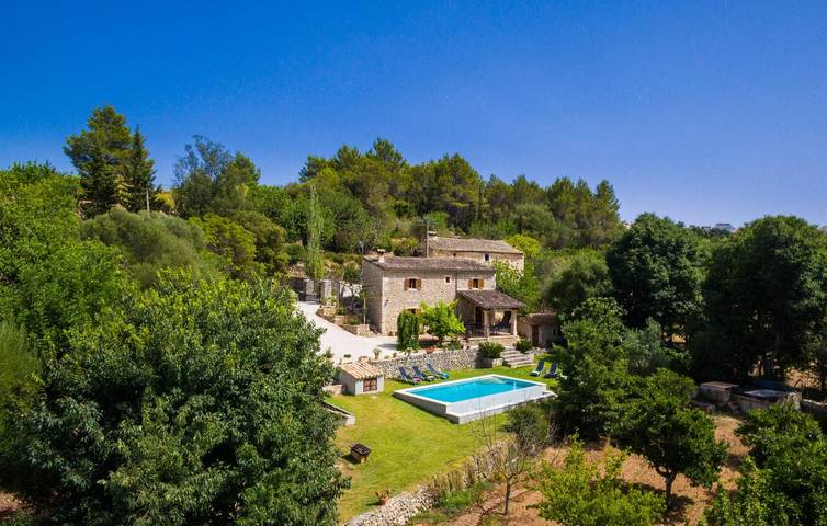 Acogedor apartamento con terraza, piscina y aire acondicionado cerca de Ullaró in Campanet, Interior de Mallorca