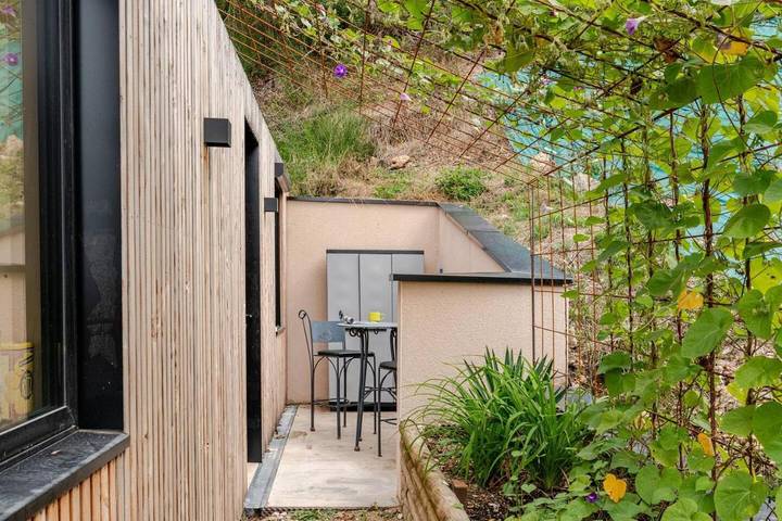 Gîte pour 2 personnes, avec terrasse et vue à Saint-Priest-en-Jarez - 2