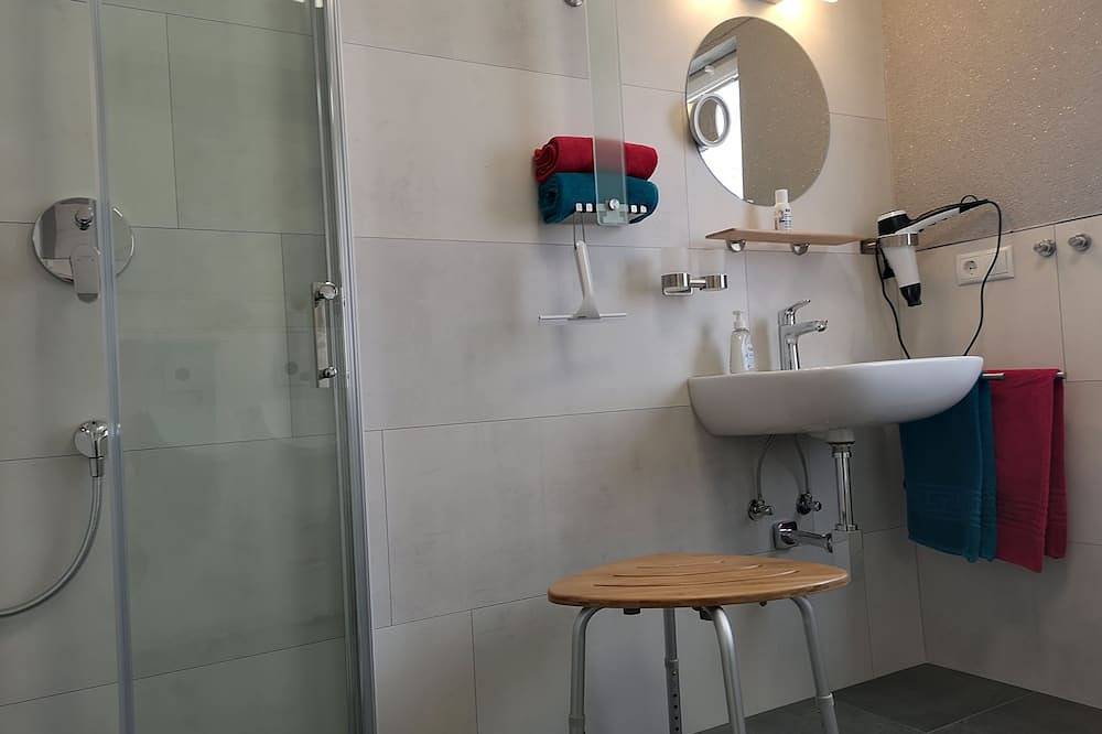 Ganze Wohnung, Ferienwohnung/App. für 2 Gäste mit 45m² in Lierschied in Lierschied, Mittelrhein