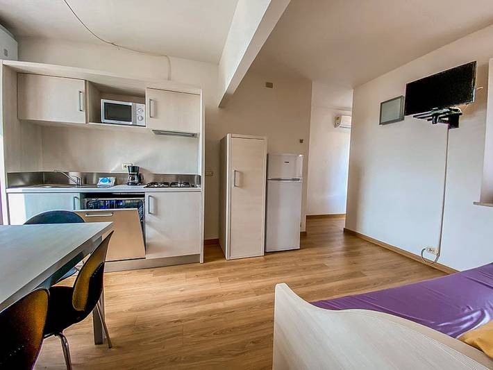 Ferienpark für 6 Personen, mit Pool und Terrasse in Italien - 2